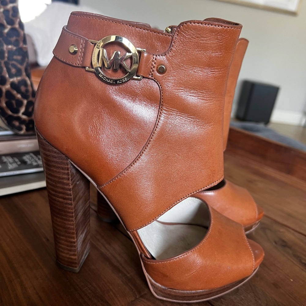 Michael Kors Women's Tan Leather Peep-Toe Booties